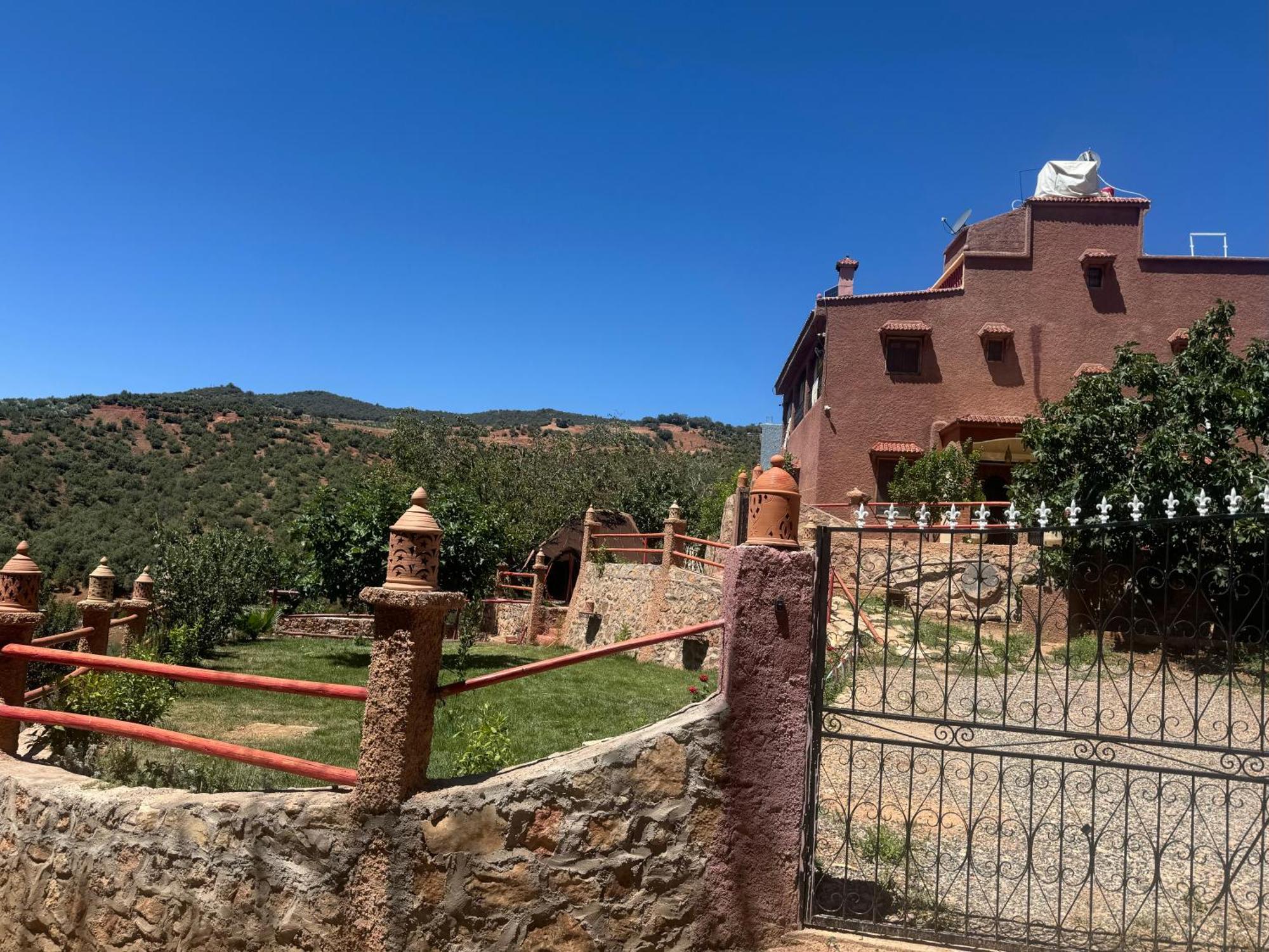 Gite Marbie Maison Rurale, Une Experience Naturelle Unique, Au Coeur Du Moyen Atlas, Maroc Kasba Tibouda エクステリア 写真