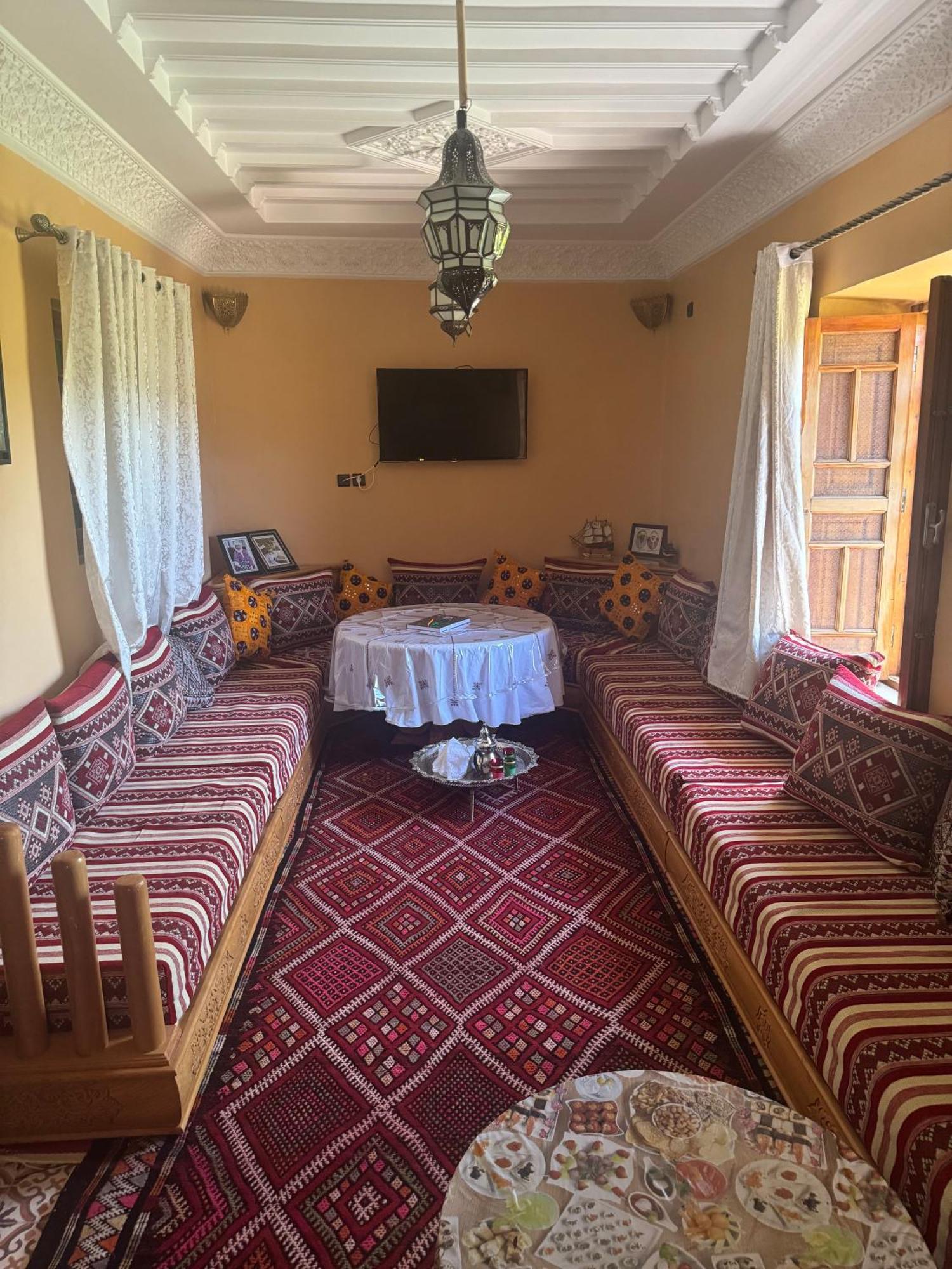 Gite Marbie Maison Rurale, Une Experience Naturelle Unique, Au Coeur Du Moyen Atlas, Maroc Kasba Tibouda エクステリア 写真